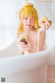 Coser @ 桜 桃 喵 Vol.064: 小 忍 浴缸 (50 photos)